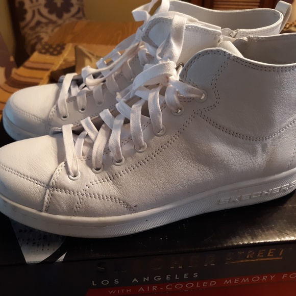 Skechers Shoes - Skecher Street High Top Leather Sneaker 9 EUC